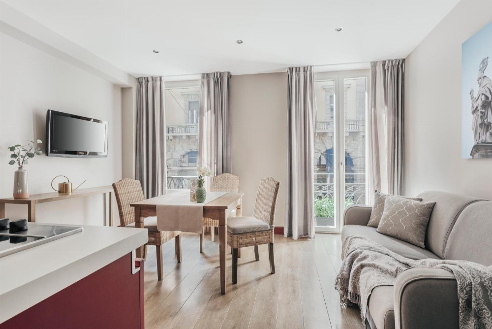 Petronio Residence Main image